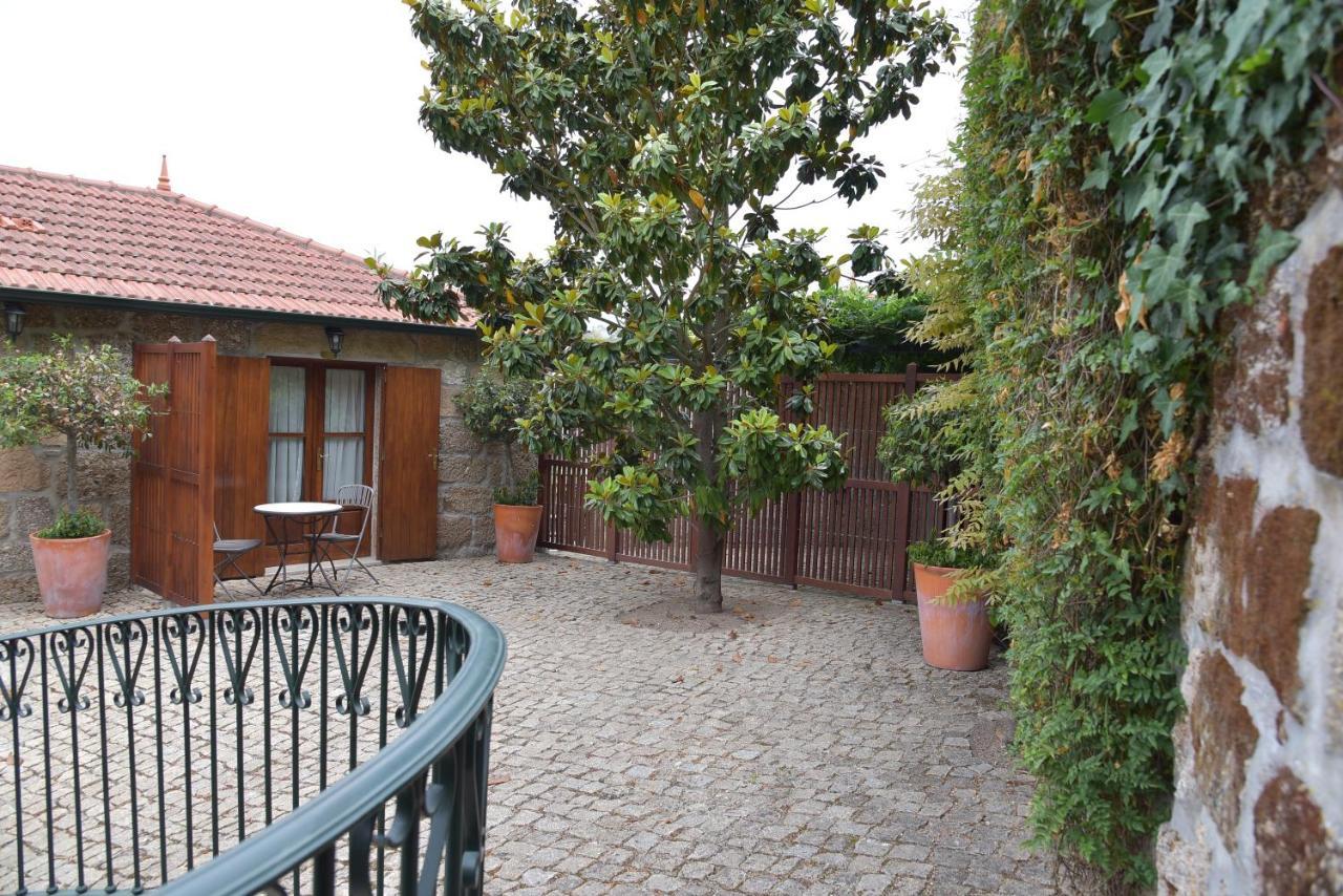 Quinta Do Outeiro Guest House Resende Ngoại thất bức ảnh