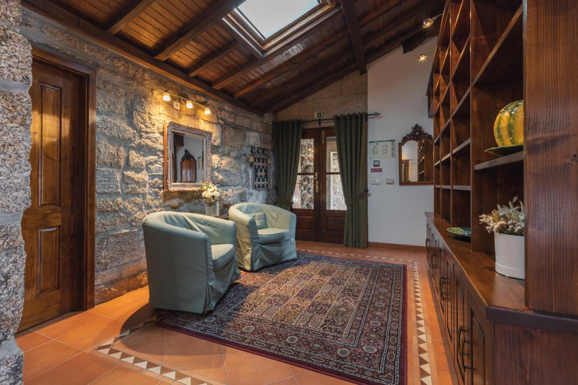 Quinta Do Outeiro Guest House Resende Phòng bức ảnh